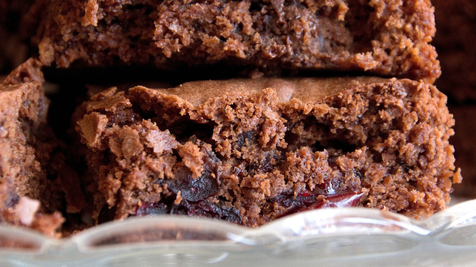 Moist chocolate brownies with chunks and chewy texture